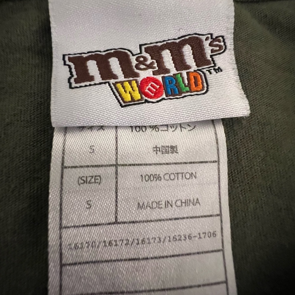 M&M's Vintage graphic Olive Green t-shirt - Picture 3 of 4